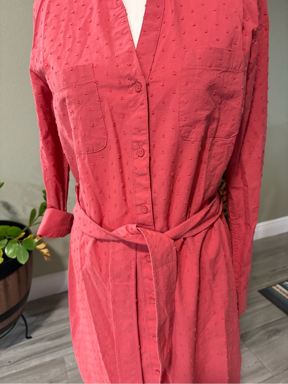 Southern Tide Coral Rust Dot-Texture Shirt Dress with Tie Waist - Picture 4 of 11